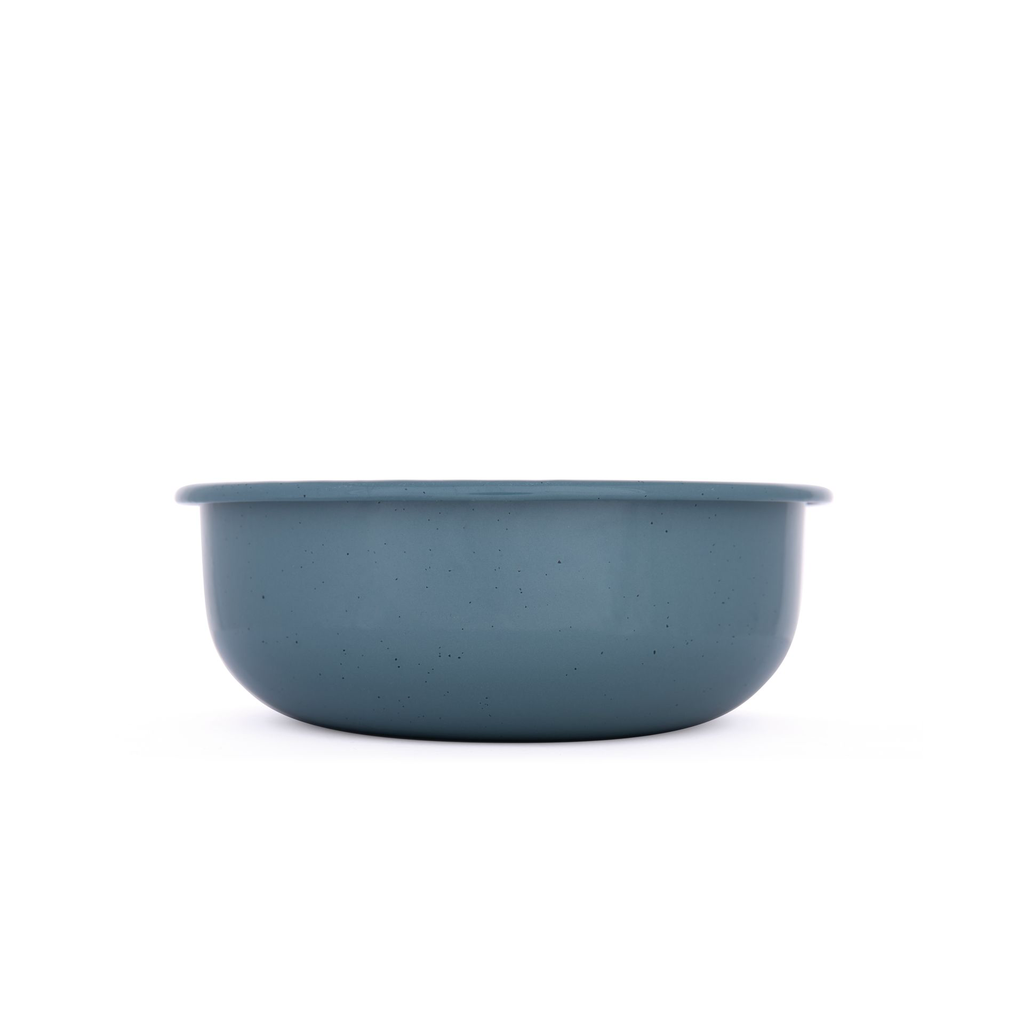 Rolled Enamelware Bowl smoky blue 03 Barebones.webp