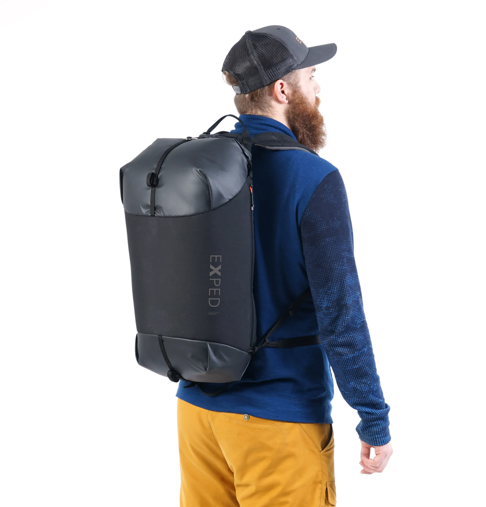 Radical_45_navy 03_7640445453677 Exped.webp